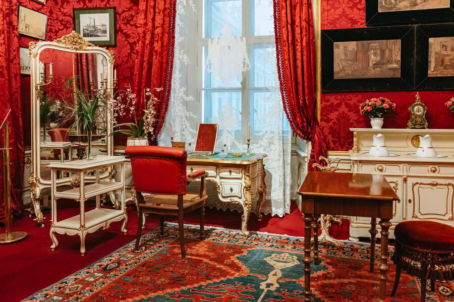 Vienna: Hofburg and Empress Sisi Museum Guided Tour - Price and value: what $56 buys (and what it doesn’t)