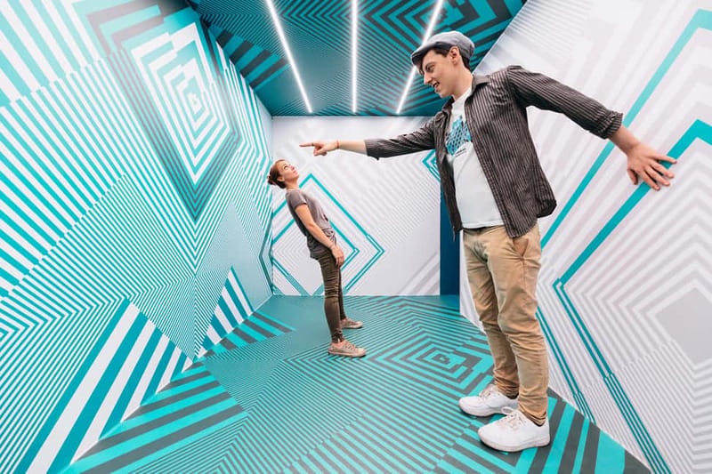 Vienna: Museum of Illusions Vienna Admission Ticket - The photo-first rooms: Infinity Room and other perspective setups