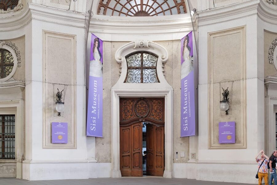 Vienna: Skip-the-Line Hofburg and Empress Sisi Museum Tour - Price and Value: Is $55 Fair for 2 Hours?
