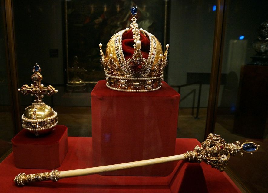 Vienna: Skip-the-Line Hofburg Ticket & Sisi Museum Tour - Price and value: what you’re really paying for