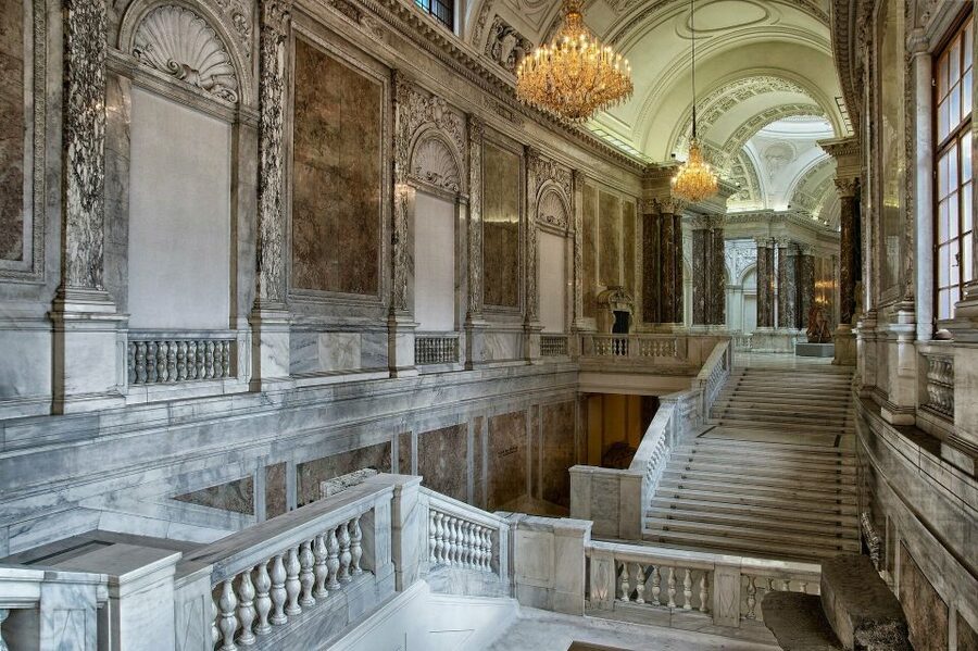 Vienna: Skip-the-Line Hofburg Ticket & Sisi Museum Tour - Who this tour suits best