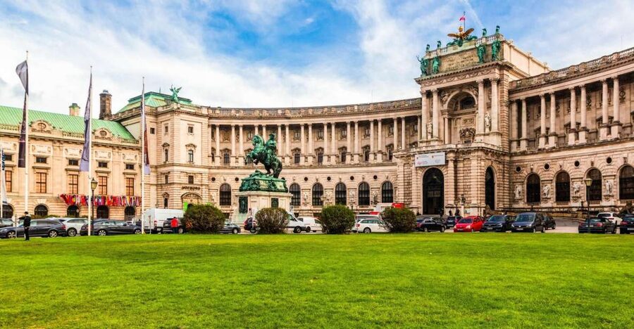 Vienna: Skip-the-Line Hofburg Ticket & Sisi Museum Tour - Meeting at Schullin Watches in the Looshaus (and timing you actually feel)