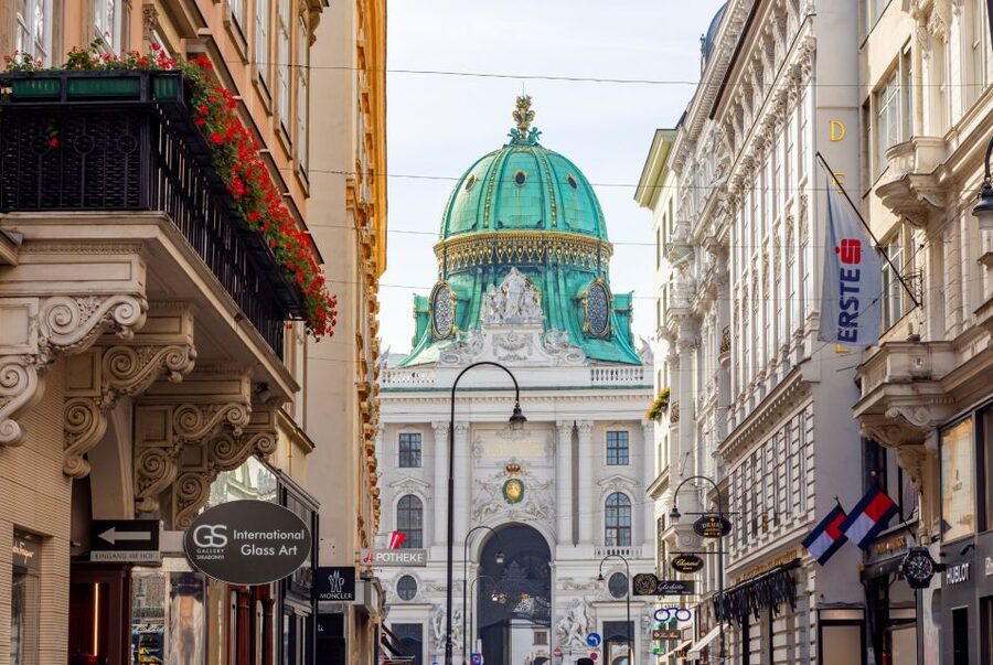 Vienna: Skip-the-Line Sisi Museum, Hofburg and Gardens Tour - Price and time value for 150 minutes in Vienna
