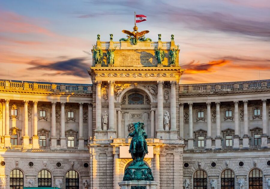Vienna: Skip-the-Line Sisi Museum, Hofburg and Gardens Tour - Entering the Hofburg palace rooms without the ticket chaos