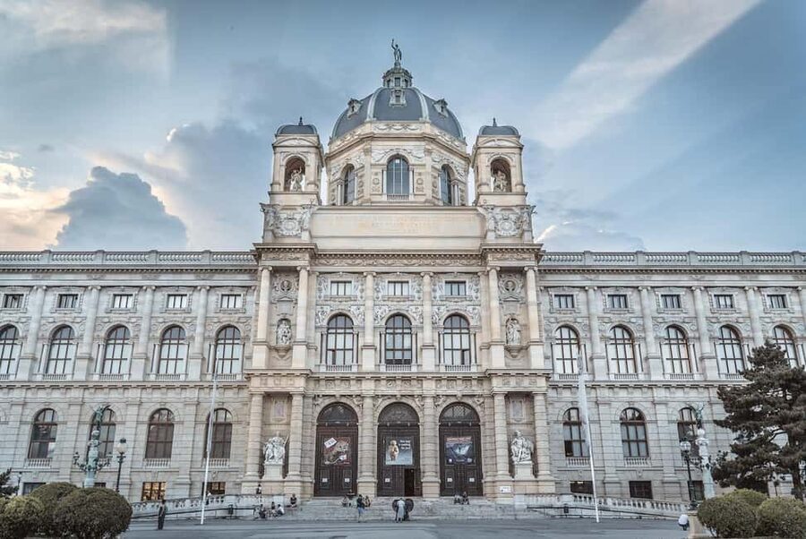 Vienna: Ticket to the Museum of Natural History - The fossil and meteorite-heavy world on the lower floor