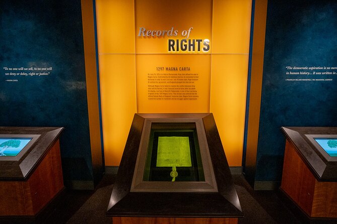 VIP National Archives Skip-The-Line Guided Tour 6 ppl Max - How the Guide Changes the Way You Read the Documents