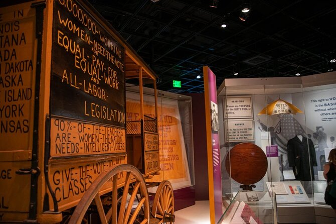 VIP National Archives Skip-The-Line Guided Tour 6 ppl Max - Optional Add-On Tours: Build a Bigger History Day
