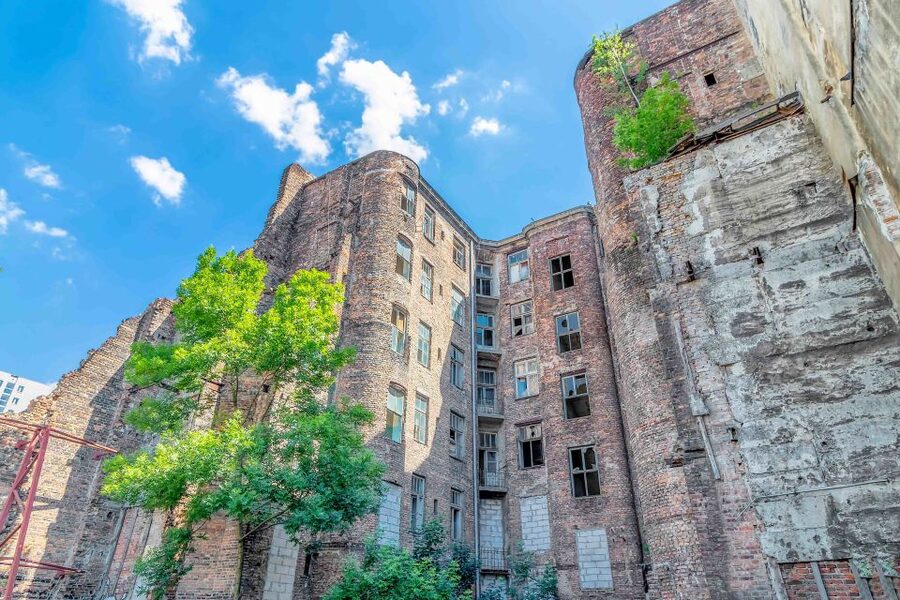 Warsaw: Ghetto, Jewish Cemetery & POLIN Museum Private Tour - Warsaw Ghetto on Foot: What You’re Really Seeing