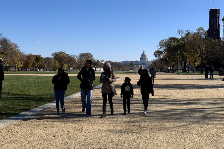 Washington DC: Walking Tour and African American Museum - White House front gates: presidents plus the stories you don’t get from a photo