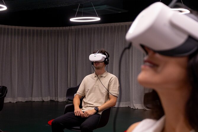 White Rabbit Museum: The Best Immersive Experience in Catalonia - How to get the best photos and video in the mirrored spaces