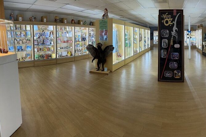 Wizard of OZ Museum tour - Cape Canaveral’s Wizard of Oz stop: why it works near NASA