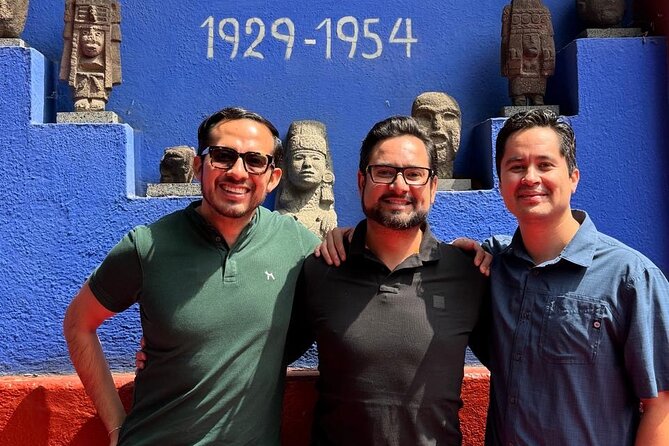 Xochimilco Tour & Frida Kahlo Museums - Canals by Traginera: Mariachi, Scenery, and Canal Snacks