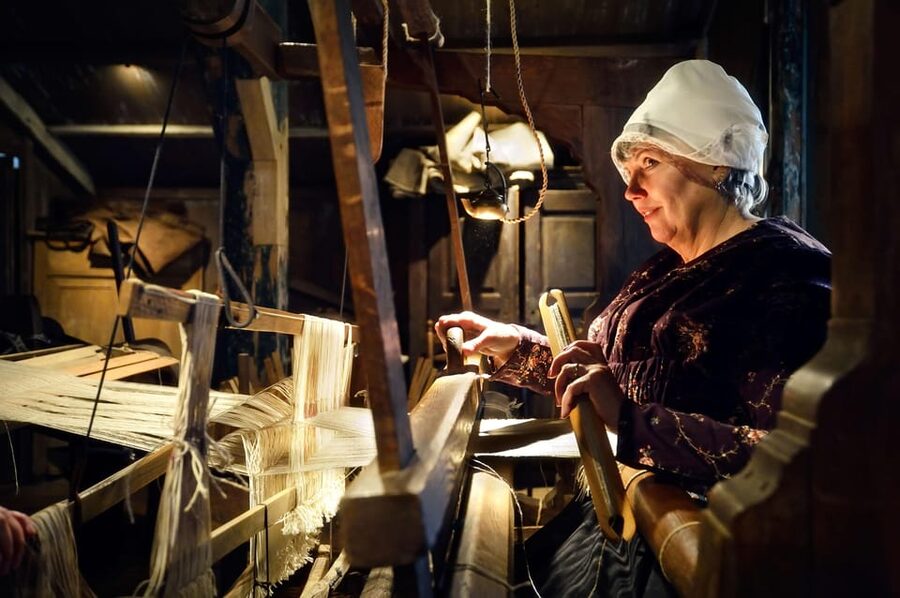 Zaanse Schans: Windmill & Museum Entry Ticket w/ Audio Guide - Zaanse Tijd Museum for the everyday details you’ll remember