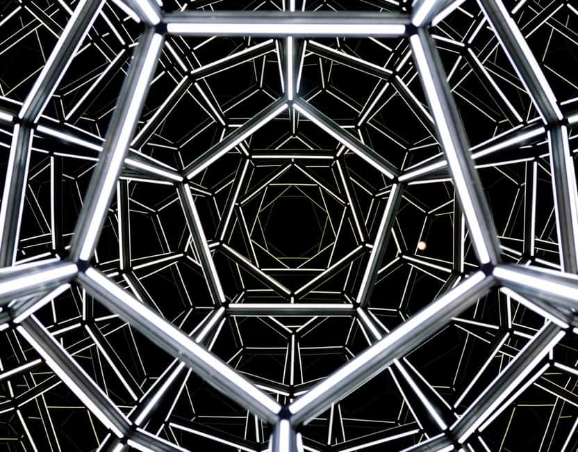 Zagreb: Museum of Illusions Entrance Ticket - Gravity and scale illusions you can’t stop reacting to